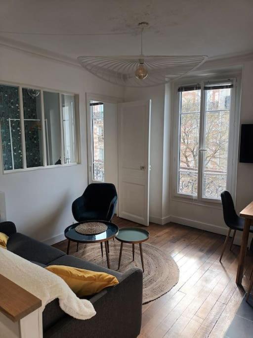 Tres Parisien Et Ensoleille Apartment Luaran gambar