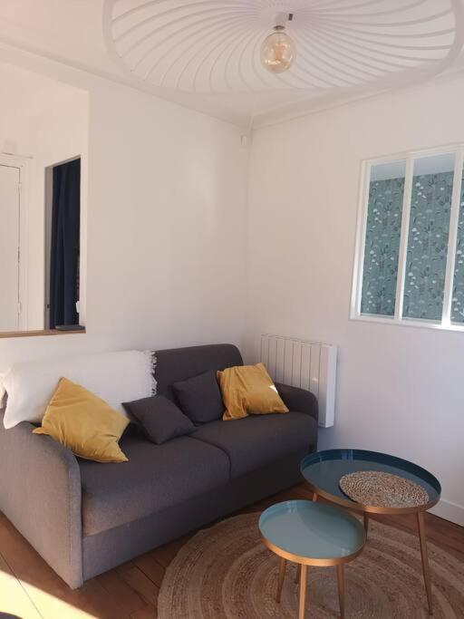 Tres Parisien Et Ensoleille Apartment Luaran gambar